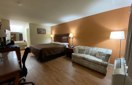LaFayette Hotel | KINGS INN