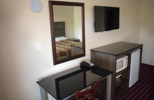 Lenoir City Hotel | Kings Inn