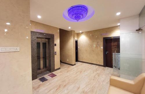 Ekkatuthangal Hotel | Kings Palace