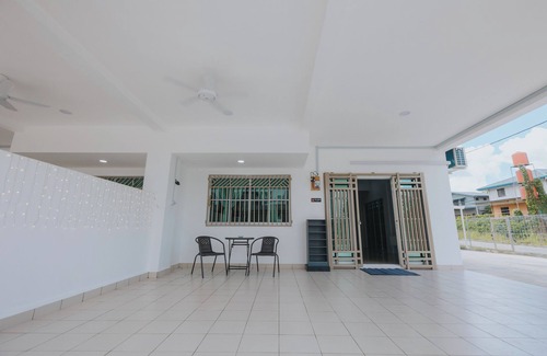 Ranau House | kings Pine Residences HomeStay 3-bedroom house with AC and WiFi in Ranau 14