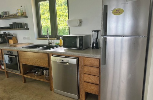 Marigot House | Kings Point