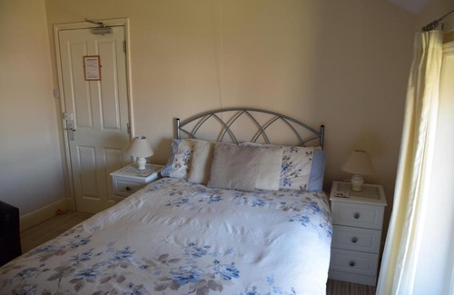 Lowestoft Bed & Breakfast | Kingsleigh Guest House