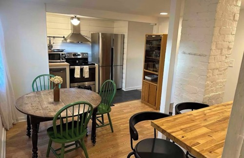 Kingston House | Kingston 3 Bedroom 1 Bath Near the Rondout