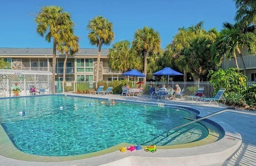 Saint Armands Key Condo | Kingston Arms - Sarasota