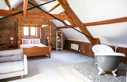 Kingston Hotel | Kingston Country Courtyard