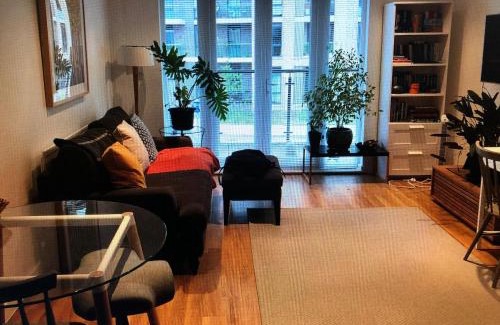 Canbury Apartment | Kingston Flat