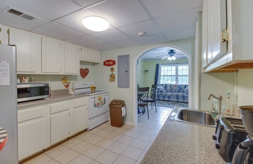 Silver Creek House | Kingston Home w/Shared Pool - 23 Mi to LakePoint!
