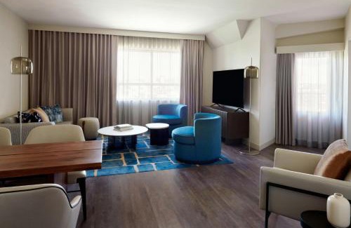 Kingston Hotel | Kingston Marriott Hotel