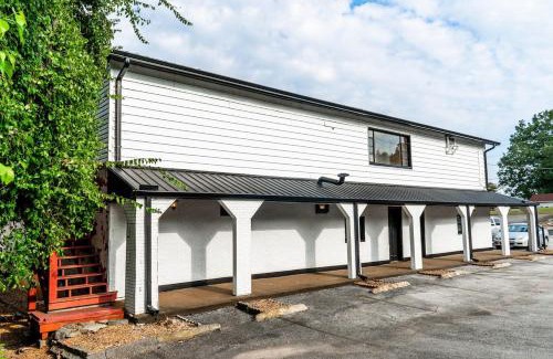 Kingston Apartment | Kingston Station - 1