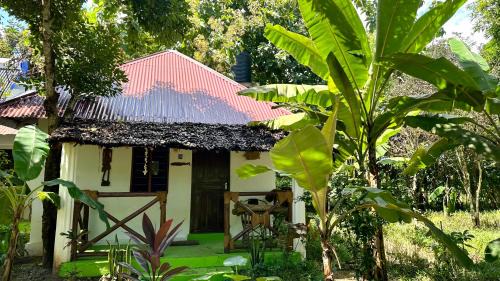 Bububu Cabin | Kingstone lodge zanzibar