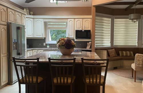 Kingsville House | Kingsville , ON house/cottage/villa property short vacation/weekend stay