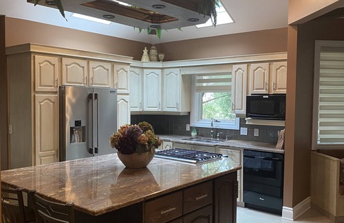 Kingsville House | Kingsville , ON house/cottage/villa property short vacation/weekend stay
