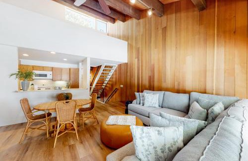 Kings Beach Apartment | Kingswood Village 60