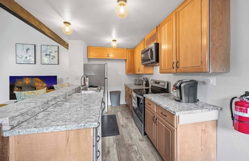 Kings Beach Condo | Kingswood Village Escape – For 4