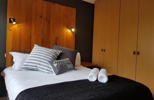 Garsfontein House | Kington Guest Suite