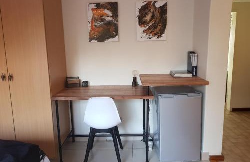 Garsfontein House | Kington Guest Suite