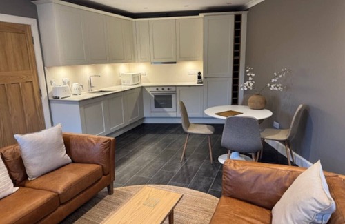 Bilston Apartment | Kinloch - sleeps up to five