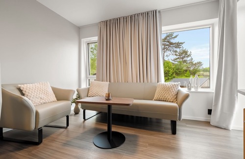 Florø Hotel | Kinn Hotell Florø