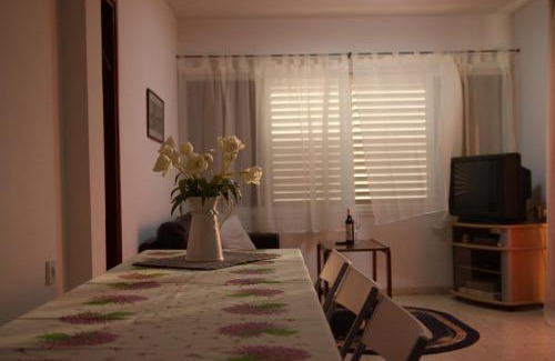 Ne'ot Golan Apartment | Kinneret Guesthouse