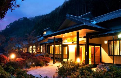 Kawaba Hotel | Kinshuusanso