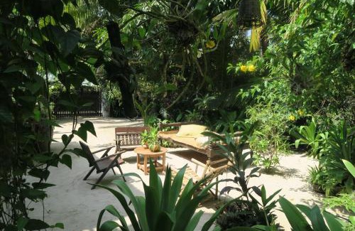 Ngapali House | Kipling's Bay Guest house