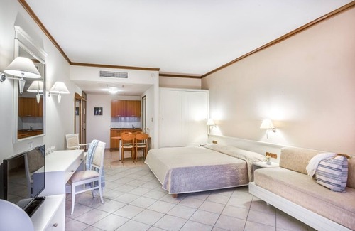 Psalidi Resort | Kipriotis Aqualand Hotel - All Inclusive