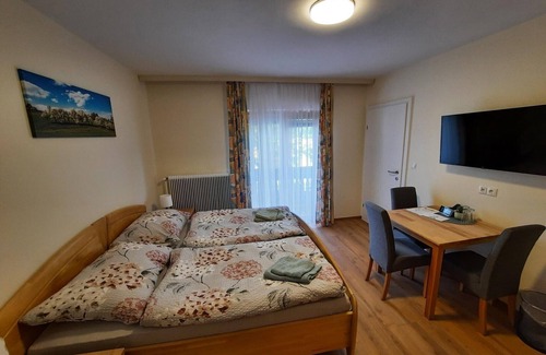 Kaumberg Hotel | Kirchenwirt Halbwax