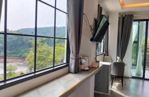 Thong Pha Phum Hotel | Kiree River Hotel โรงแรมคิรีริเวอร์