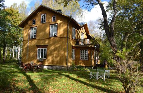 Kirjakkala House | Kirjakkalan Ruukkikylä