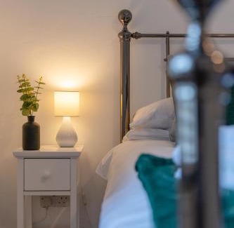 Clitheroe House | Kirkmoor Cottage - Cosy home central Clitheroe