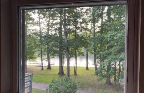 Cook Springs Apartment | Kirkseys Bend Lakeside Retreat with boat launch