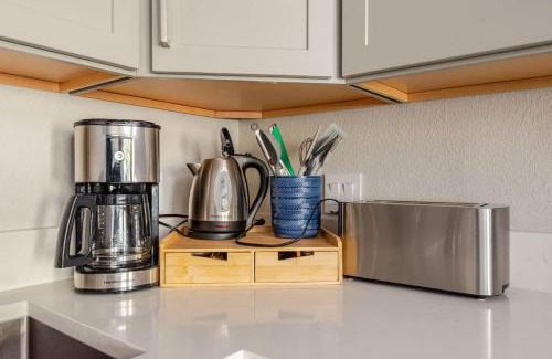 Kirkwood House | Kirkwood Studio Full Kitchen & Meadow Balcony