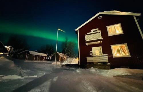 Kiruna Villa | Kiruna Accommodation Vintergatan 5B, Villa for 10 Person