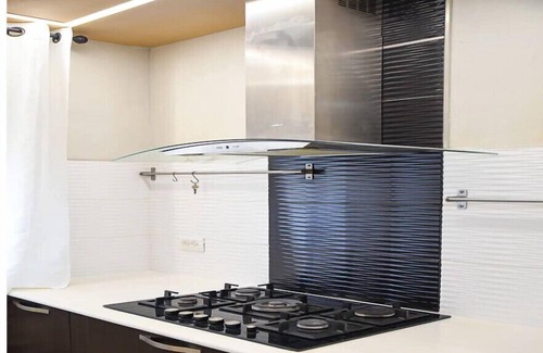 Kiryat Yam Apartment | Kiryat Yam Cozy Sea-Front 2BR Apartment