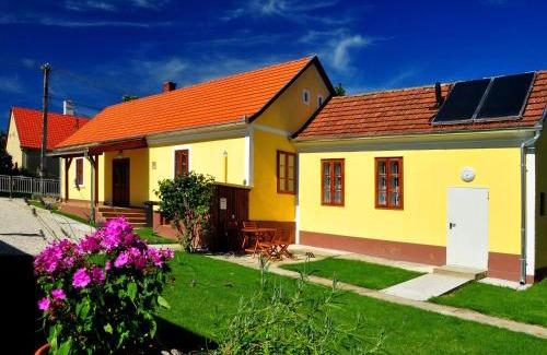 Zalaszabar House | Kis-Balatoni Ökoporta