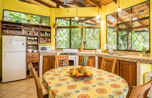 Quepos House | Kiskadee Casa