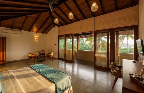 Kamburugamuwa Hotel | Kiss Blossom