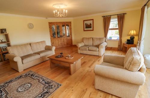 Kilgobnet House | Kissane's Cottage