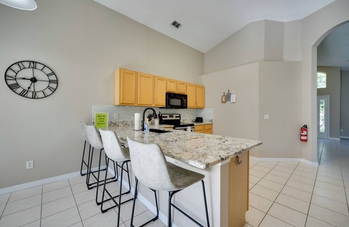 Seasons House | Kissimmee Getaway w/Pool ~ 7 Mi to Disney!