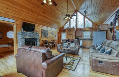 Sevierville House | Kissing Retreat #269