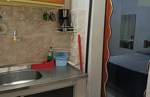 Batista Campos Apartment | Kit net well located in the center.