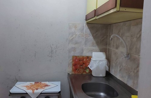 Batista Campos Apartment | Kit net well located in the center.