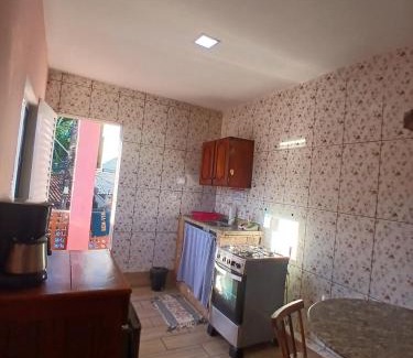 Pontal House | kitnet pé na areia reservado por sayonara