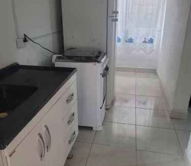 Centro House | Kitnet para Temporada na Praia Simples