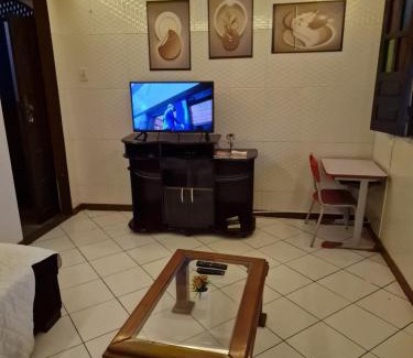 Santana Apartment | Kitnet Perto de Tudo-Varanda-Garagem