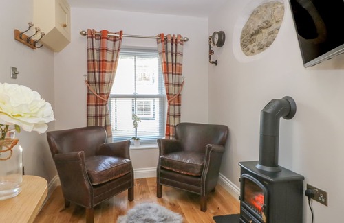 West Witton Cottage | KITTEN COTTAGE, family friendly in West Witton