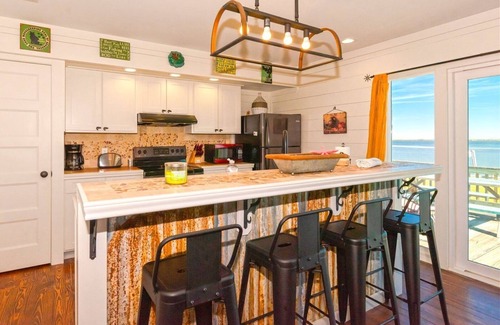 Palm Harbor House | Kitty by the Sea