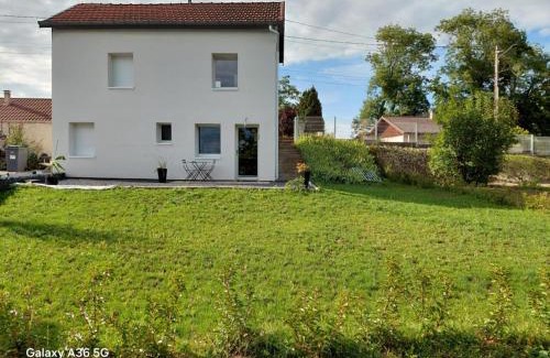 Neufchateau House | Kity house