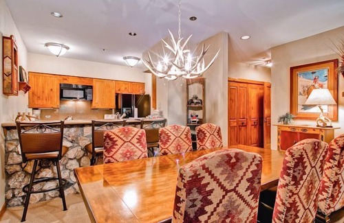 Beaver Creek Condo | Kiva 233 - 2 Bedroom Residence