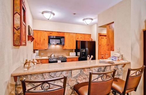Beaver Creek Condo | Kiva 233 - 2 Bedroom Residence